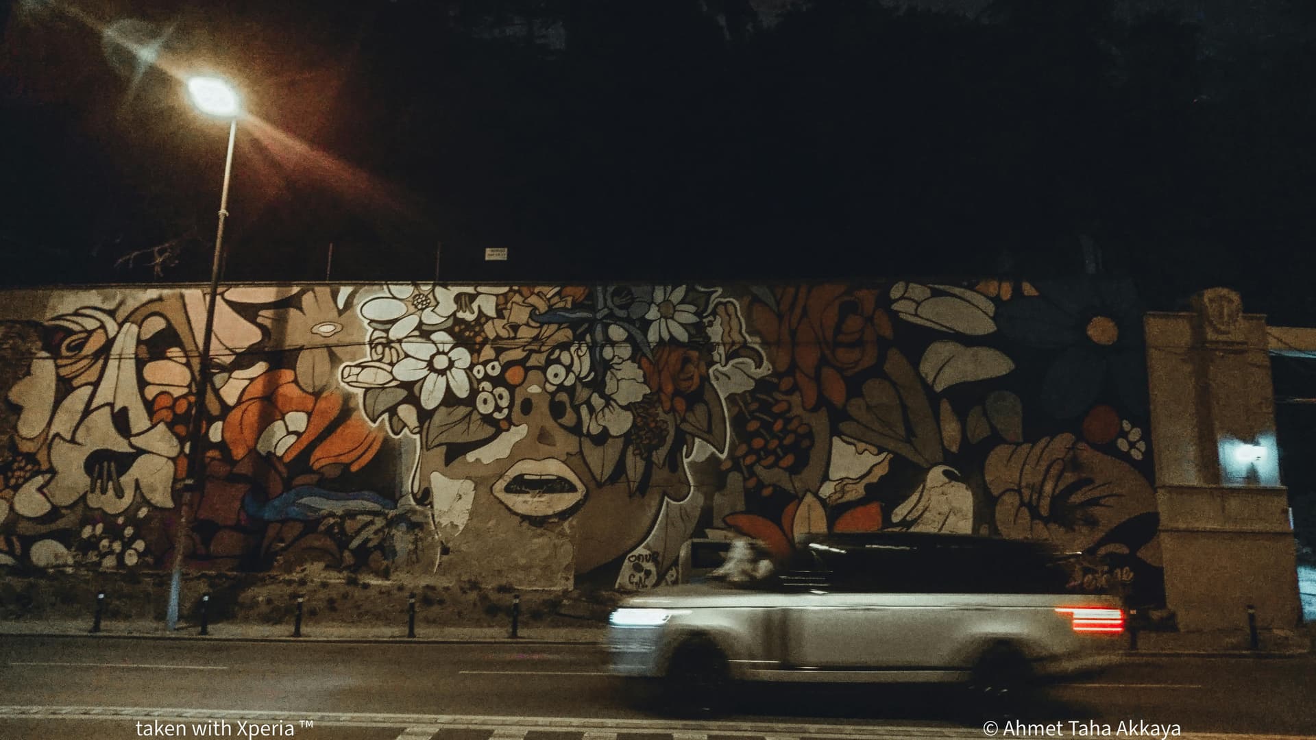 Code flowing into the cloud - Serverless concept