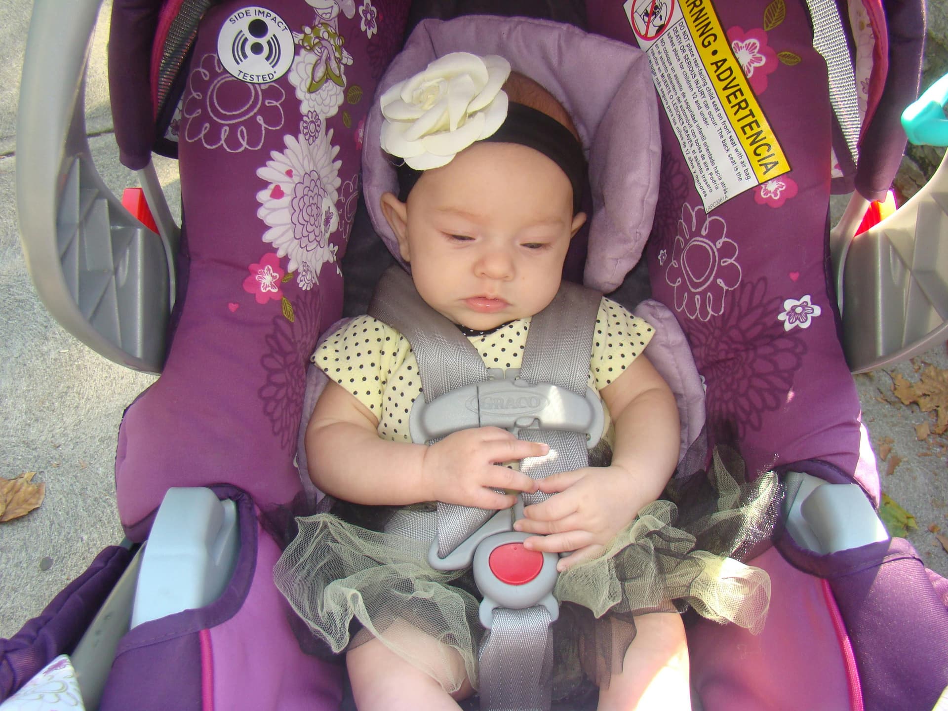 Person applying a gentle moisturizer to their face.